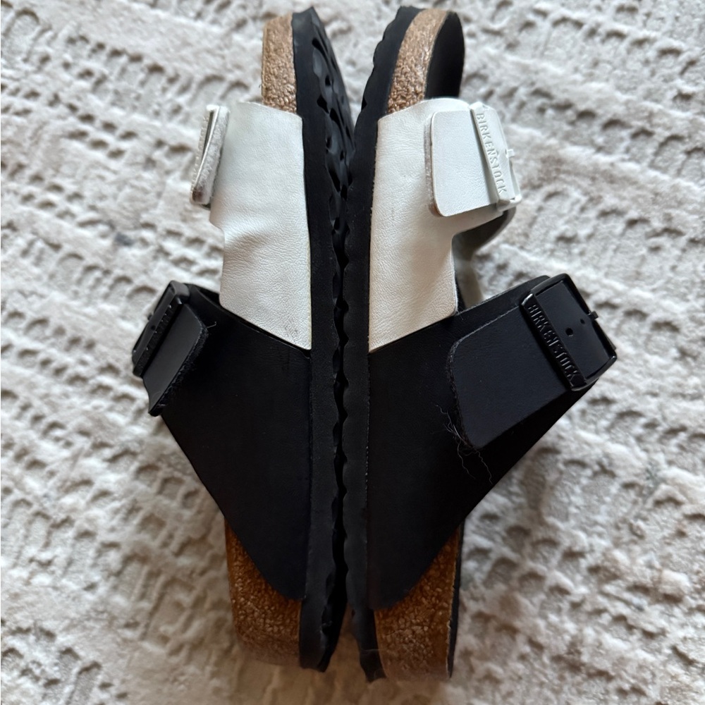 Birkenstocks - excellent condition. Possibly 8.5… size not visible. - Picture 5 of 9